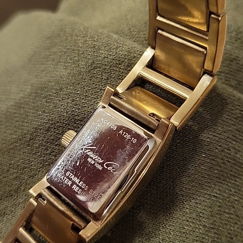 Kenneth Cole N.Y. Gold Watch